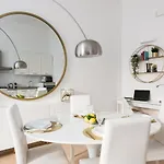 Vatican Imperial 2840sq Ft 公寓