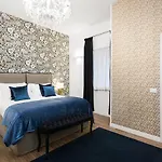 Vatican Imperial 2840sq Ft 公寓 *