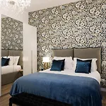 Vatican Imperial 2840sq Ft 公寓 *