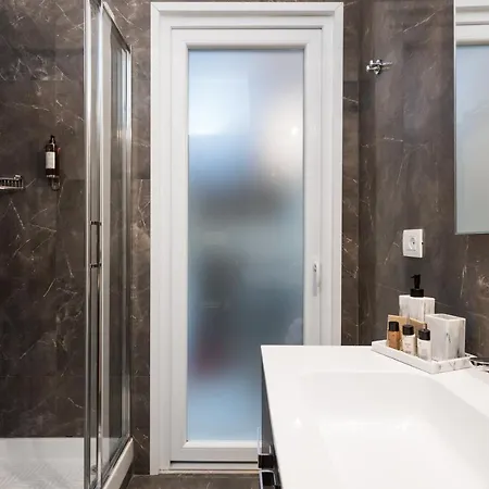 Lägenhet Vatican Imperial 2840sq Ft *