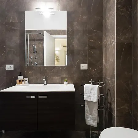 Vatican Imperial 2840sq Ft * Rom