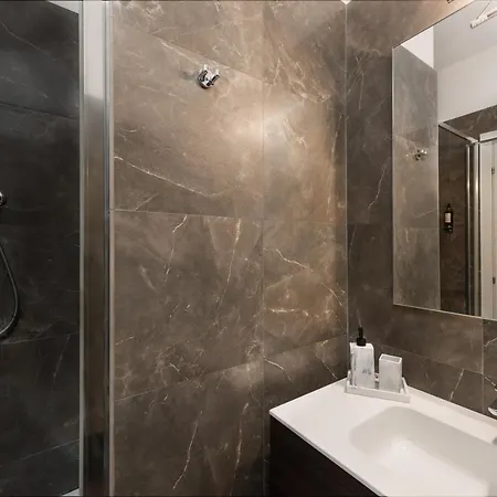 Vatican Imperial 2840sq Ft Lägenhet *
