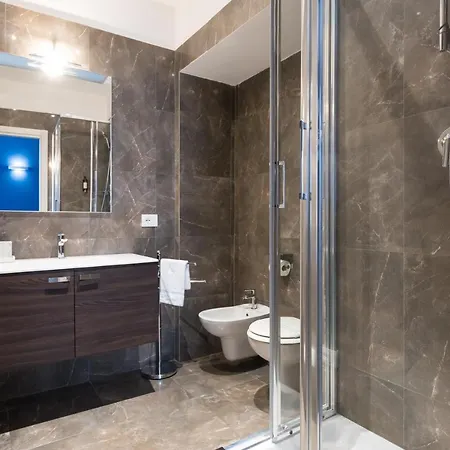 Vatican Imperial 2840sq Ft *