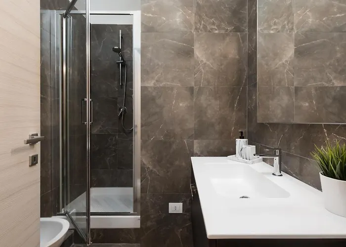 Vatican Imperial 2840sq Ft Appartement